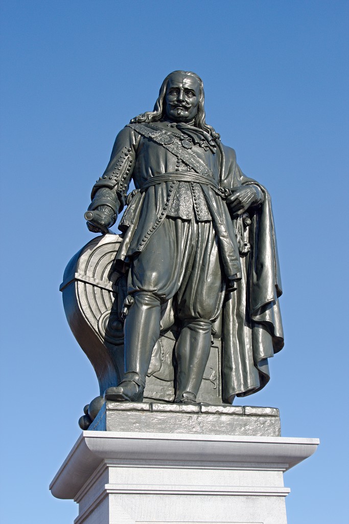 vlissingen zeeland hdr walcheren Michiel de Ruyter westerschelde boulevard strand